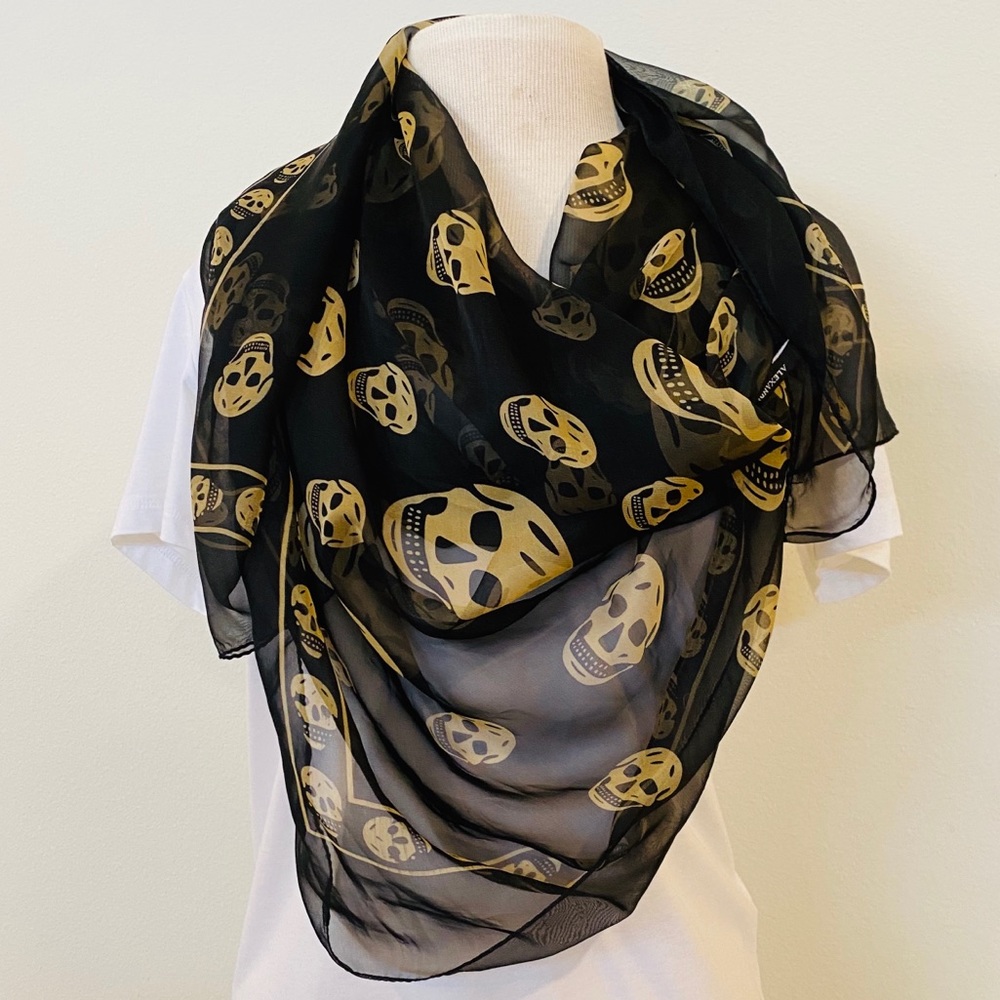 Scarf